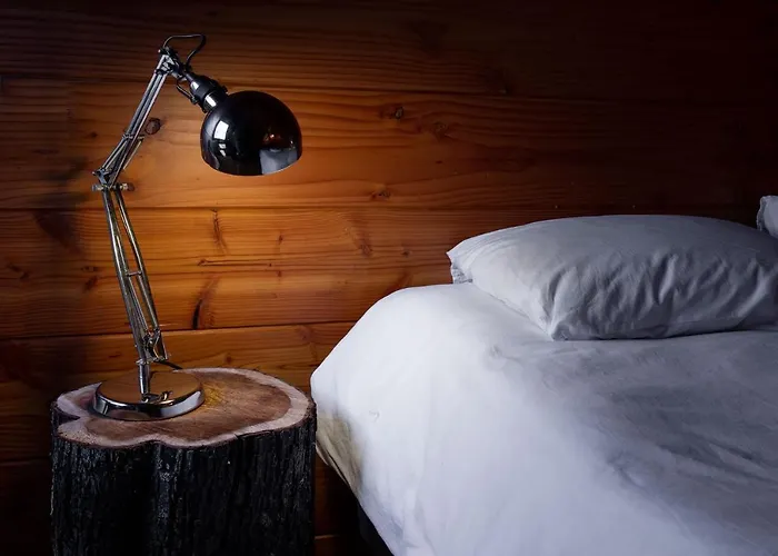 B9 - Nature, & River